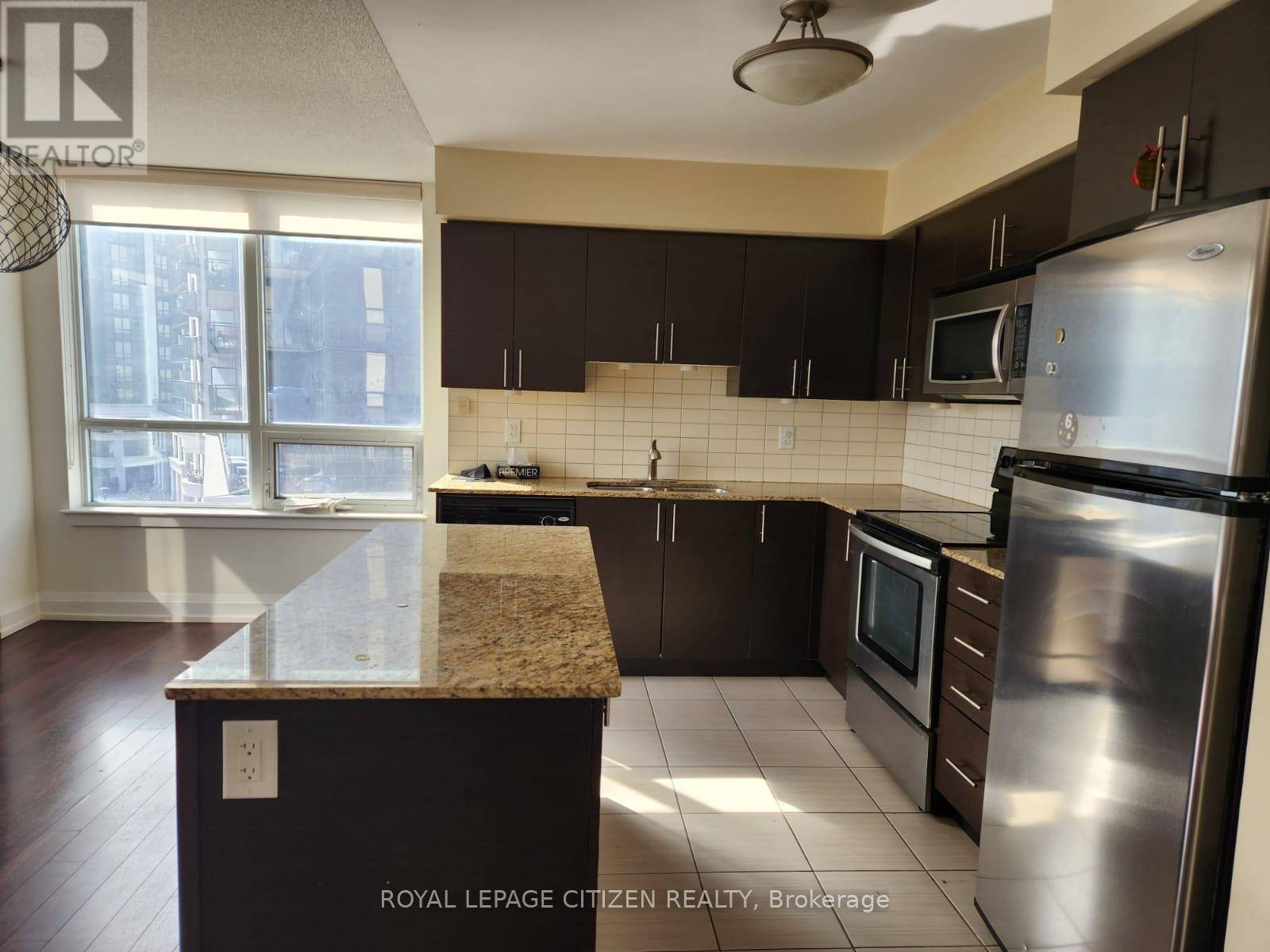 Toronto (york University Heights), ON M3J0G5,55 De Boers DR #504