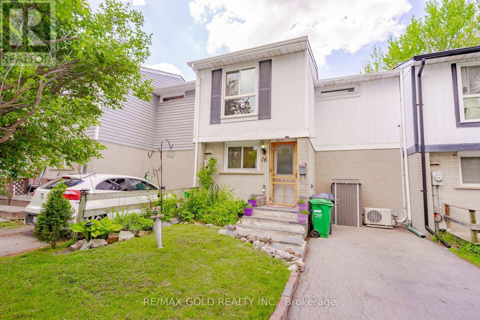 Brampton (northgate), ON L6S2H4,16 GATSBY SQUARE