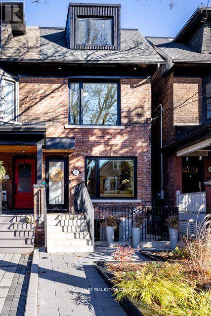 Toronto (high Park North), ON M6P2A8,11 Prince Rupert AVE #Lower