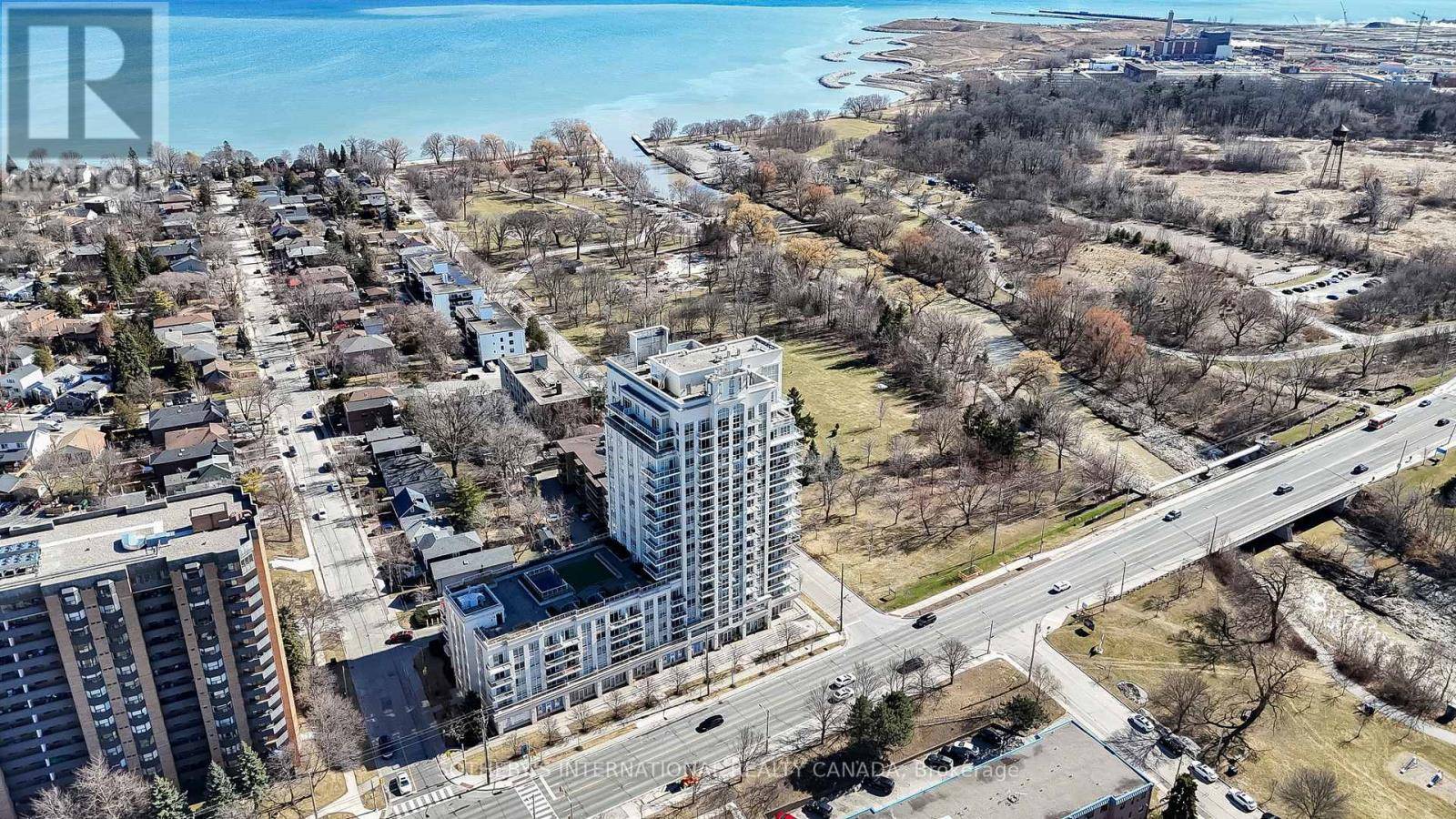 Toronto (long Branch), ON M8W0A2,3865 Lake Shore BLVD West #520