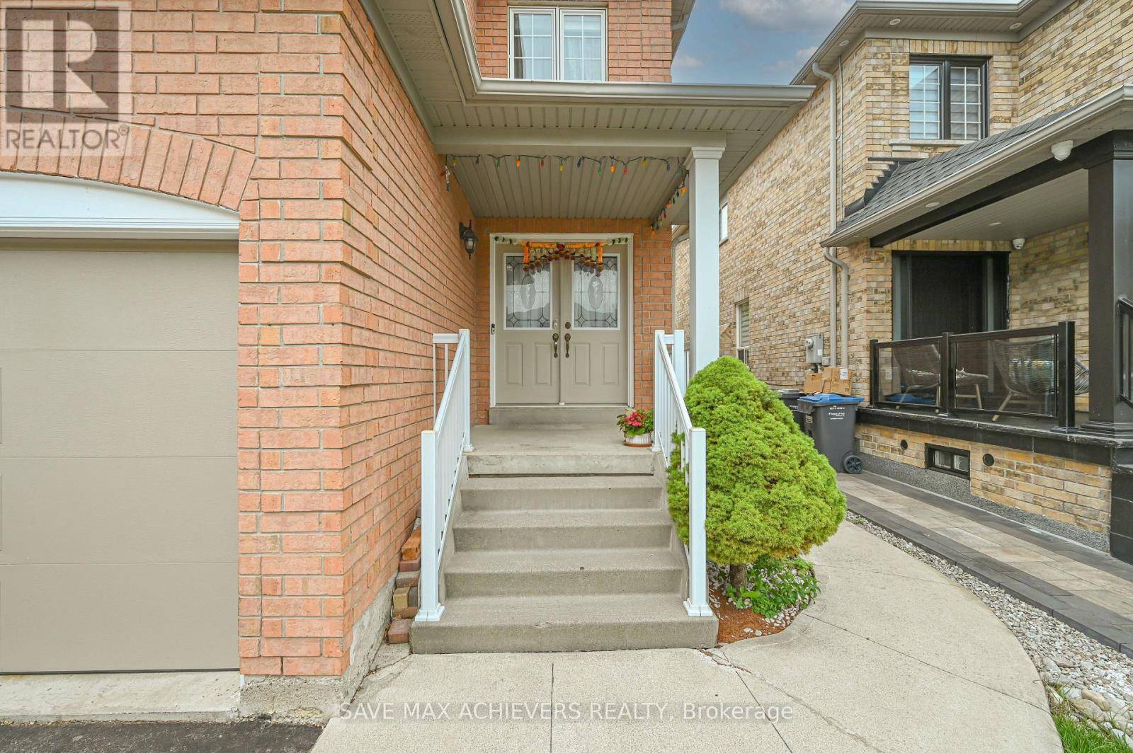 Brampton (bram East), ON L6P2N2,21 RIVERPLACE CRESCENT