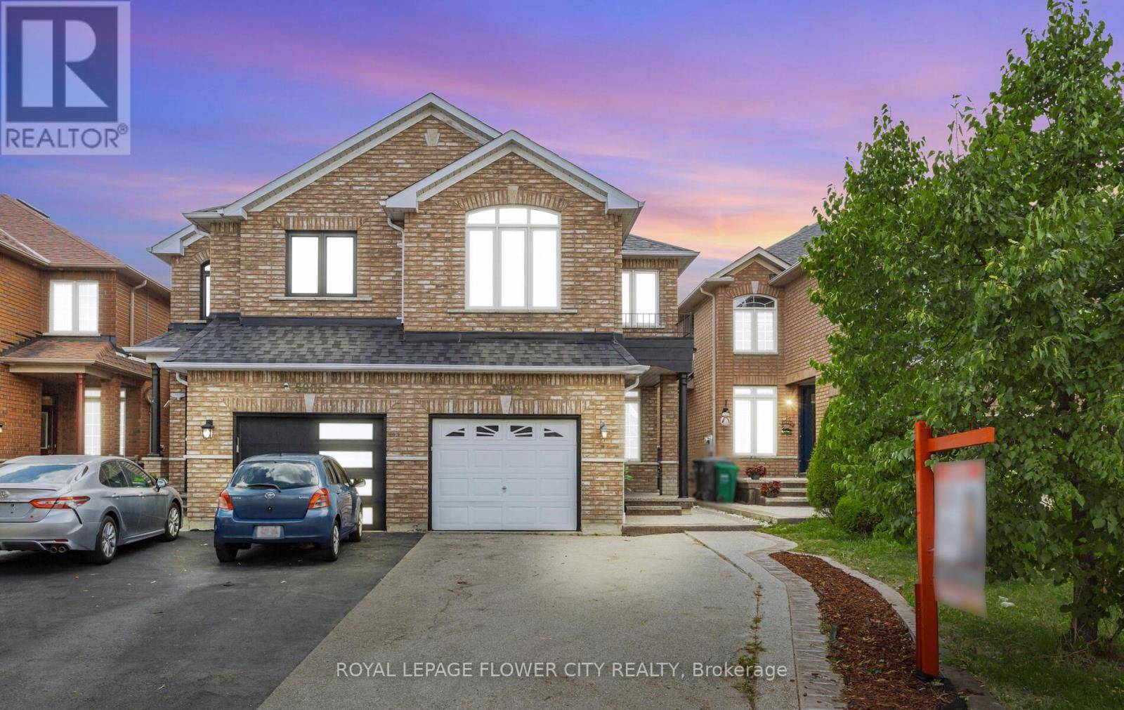 Mississauga (east Credit), ON L5V2T8,5908 STONEBRIAR CRESCENT
