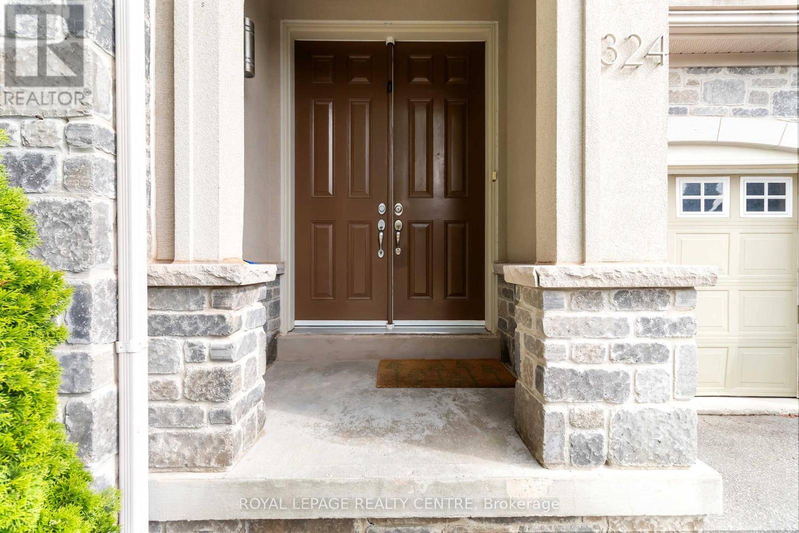 Oakville (br Bronte), ON L6L0C1,324 NAUTICAL BOULEVARD