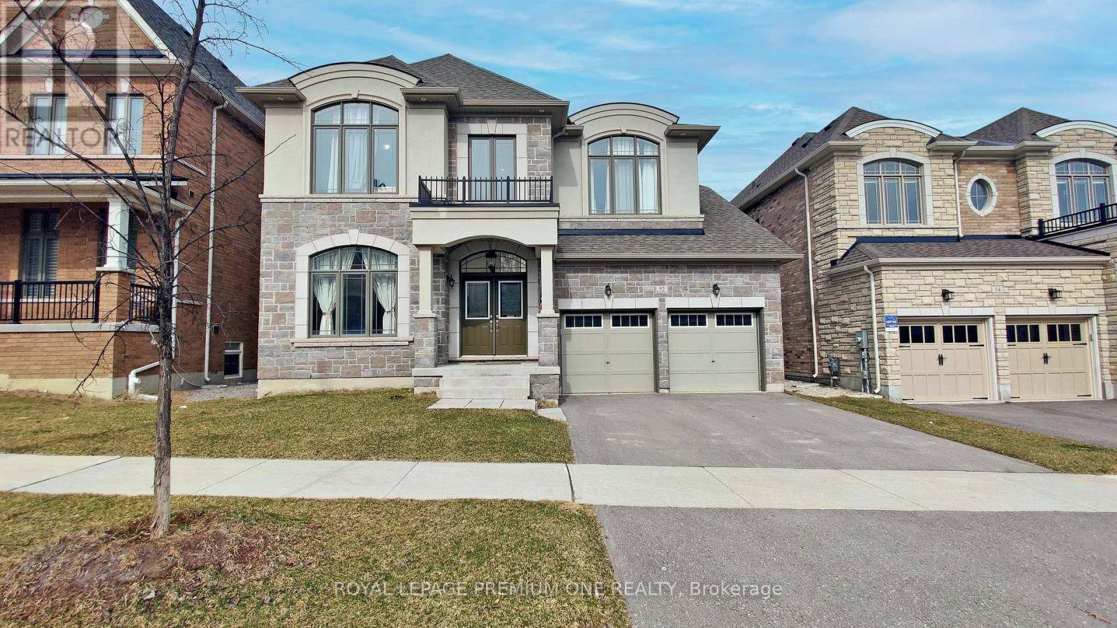 Caledon (caledon East), ON L7C4G3,52 DAISY MEADOW CRESCENT