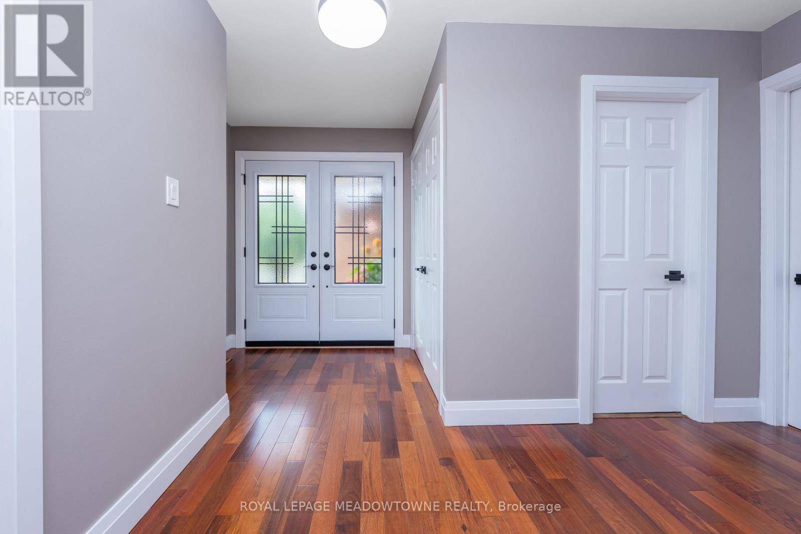 Halton Hills (georgetown), ON L7G5K5,51 ROANE AVENUE