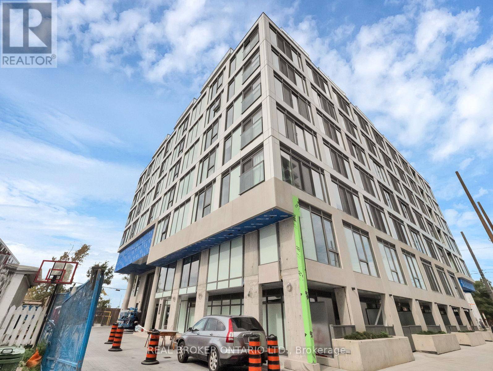 Toronto (islington-city Centre West), ON M8Z1R7,1195 The Queensway #802