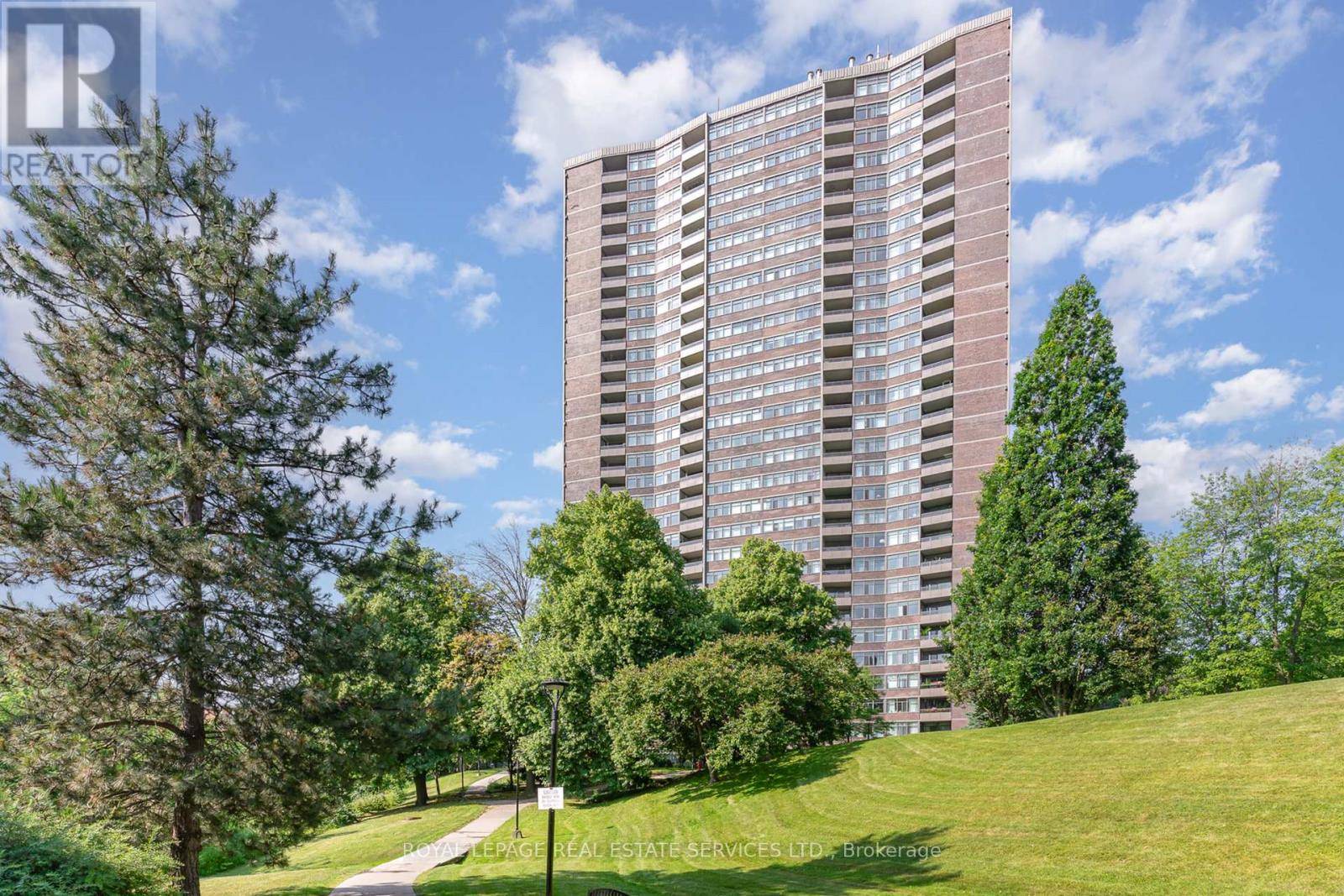 Mississauga (cooksville), ON L5A3S6,3100 Kirwin AVE #2905
