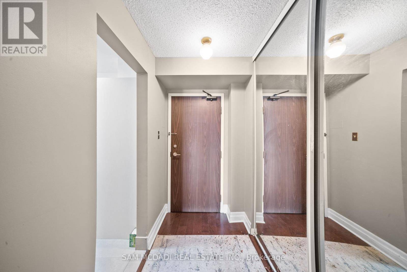 Mississauga (lakeview), ON L5E3G2,1485 Lakeshore RD East #1109