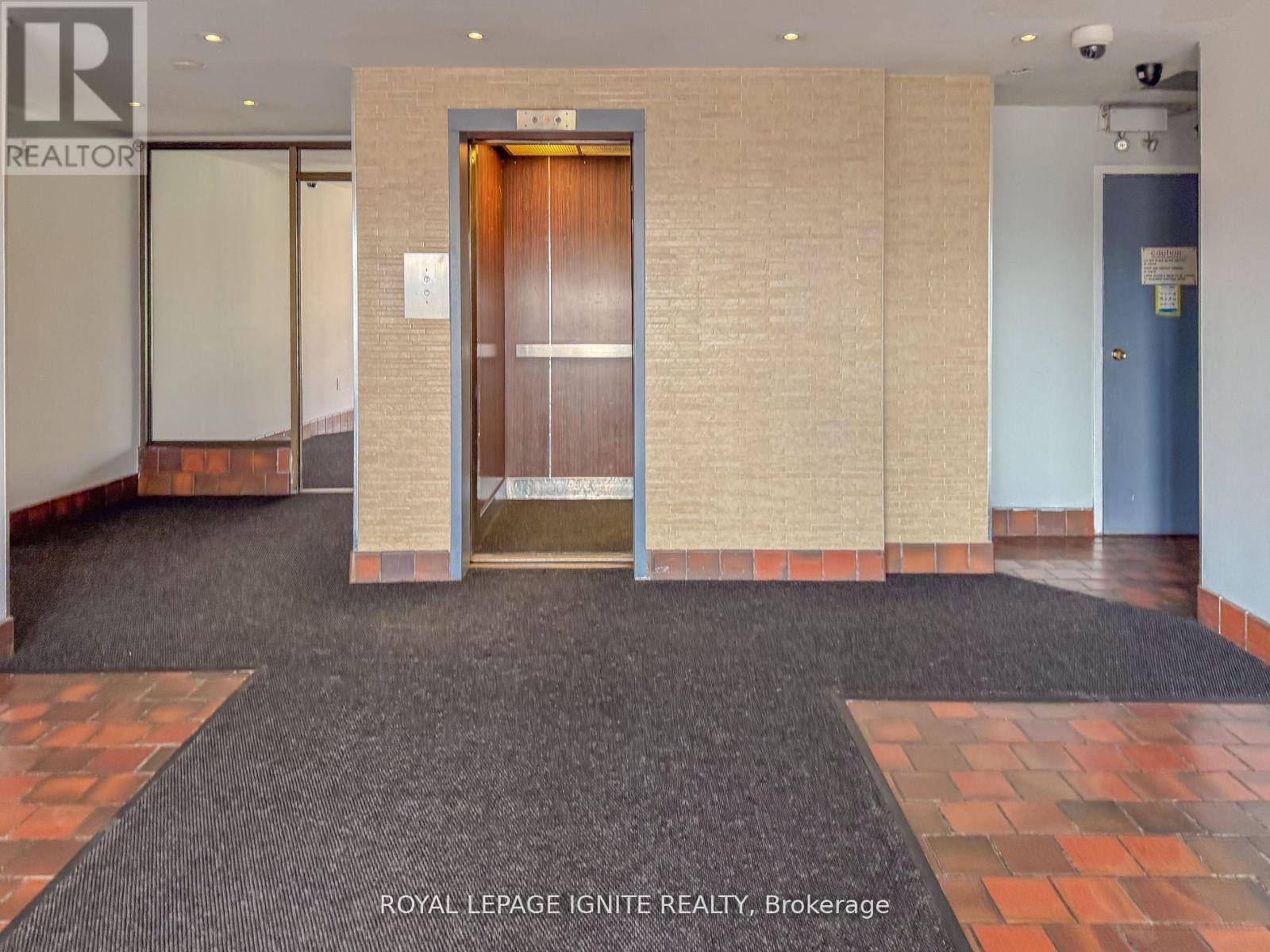 Mississauga (malton), ON L4T3T9,3455 Morning Star DR #208