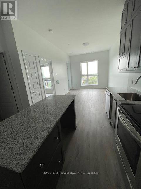 Oakville (oa Rural Oakville), ON L6M5N4,95 Dundas ST West #411