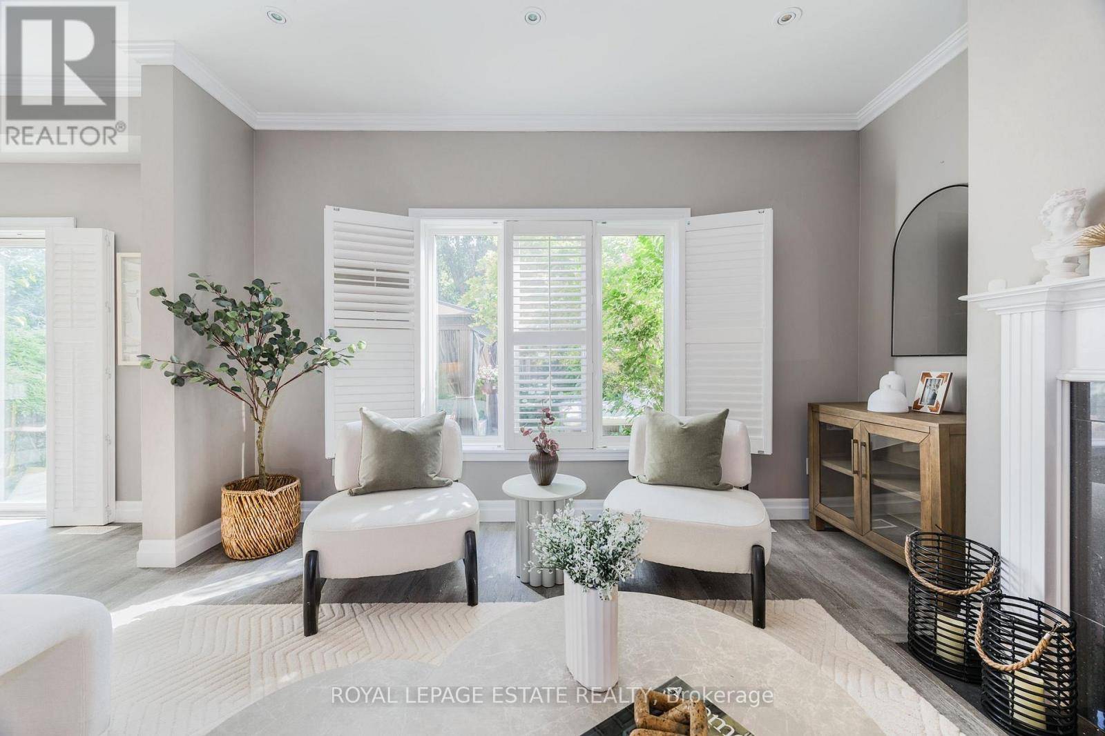 Oakville (wm Westmount), ON L6M5B8,2124 BROOKHAVEN CRESCENT