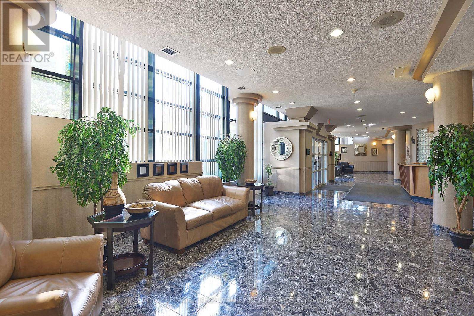 Mississauga (hurontario), ON L4Z3K9,25 Trailwood DR #2103