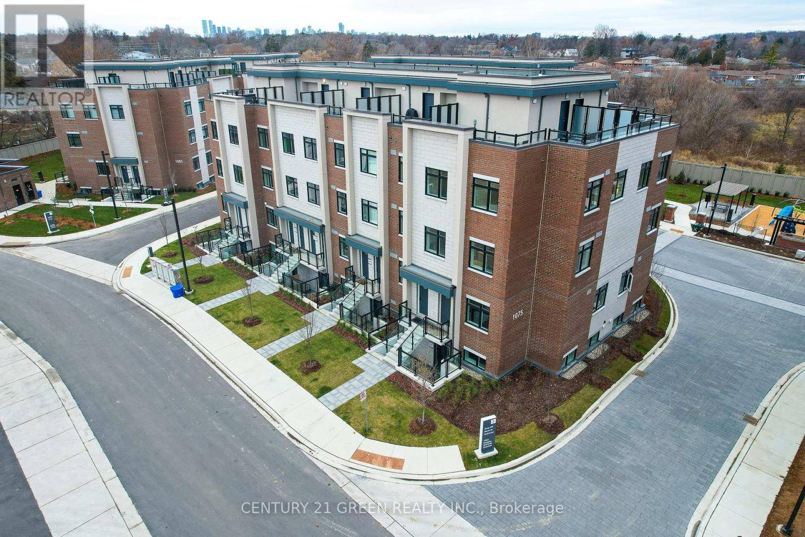 Mississauga (lakeview), ON L5G0C6,1075 Douglas McCurdy Common #247