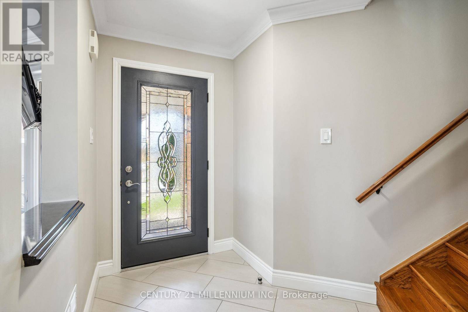 Halton Hills (georgetown), ON L7G5T2,88 EATON STREET