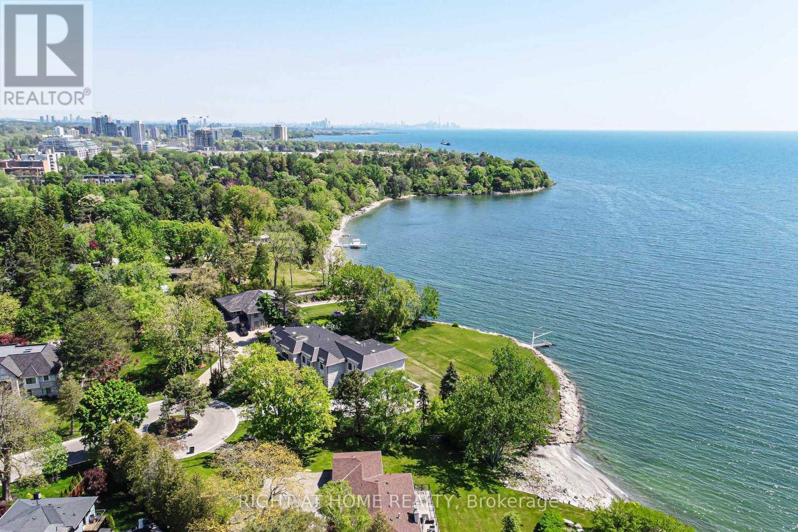 Mississauga (lorne Park), ON L5H1E5,771 DACK BOULEVARD