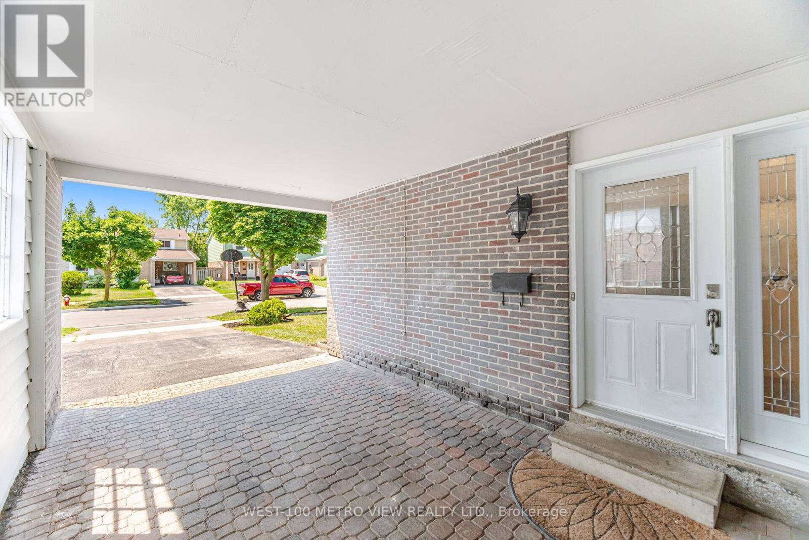 Mississauga (erin Mills), ON L5L1H3,3339 MAINSAIL CRESCENT