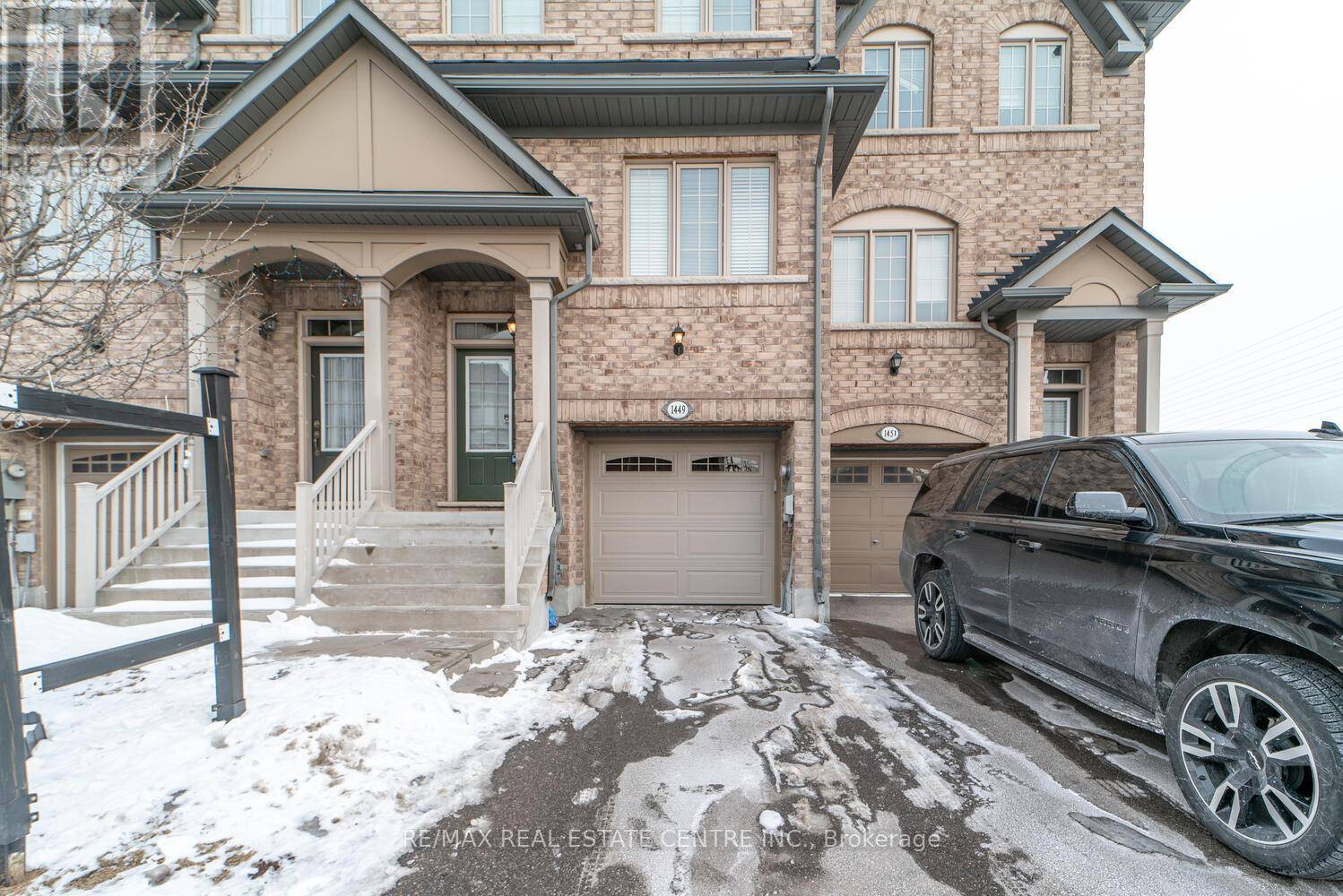 Mississauga (east Credit), ON L5V0E1,1449 GRANROCK CRESCENT