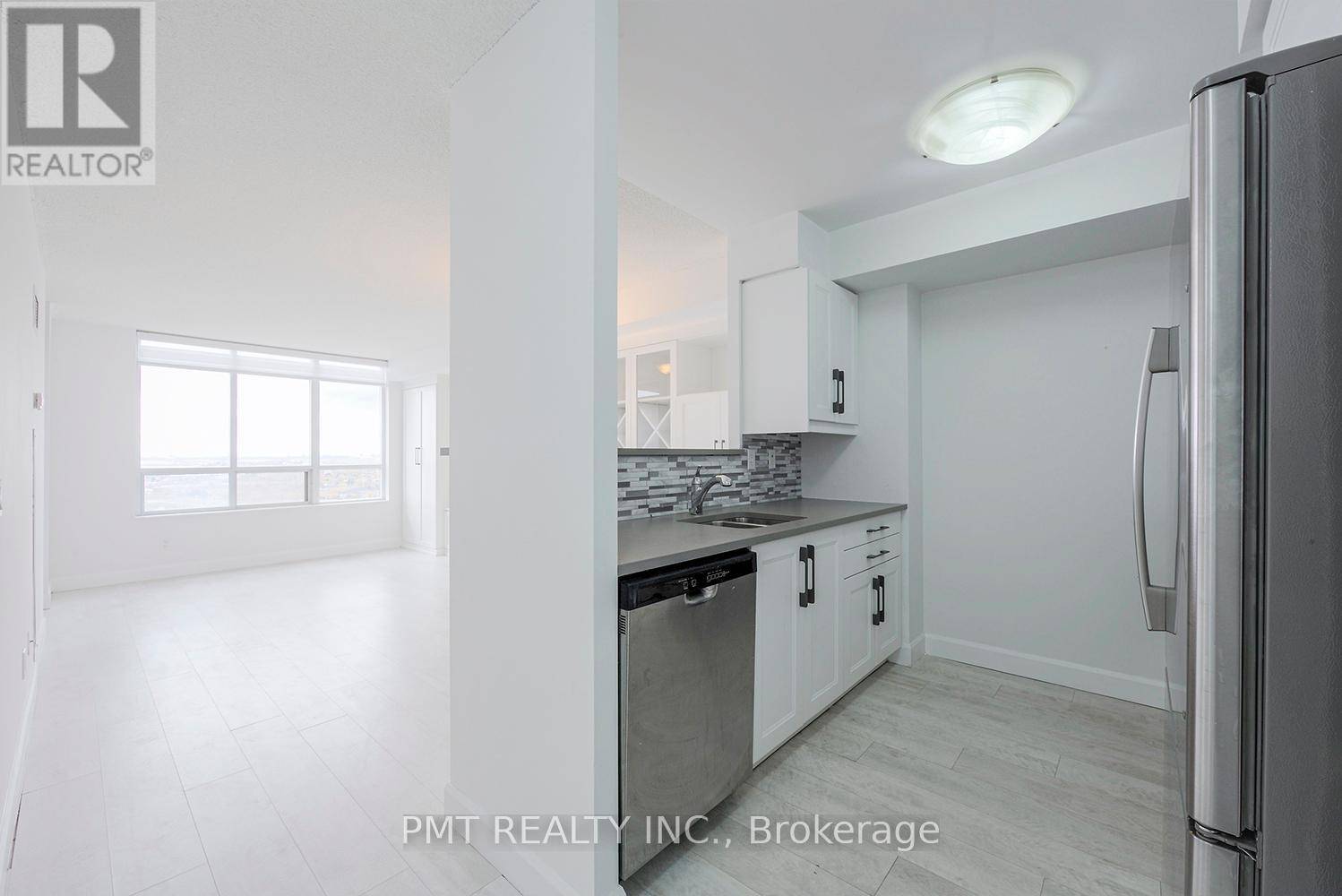 Toronto (west Humber-clairville), ON M9W7J4,700 Humberwood BLVD #2123