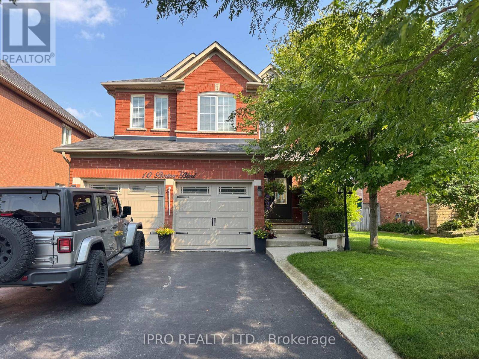 Halton Hills (georgetown), ON L7G6A5,10 BERTON BOULEVARD