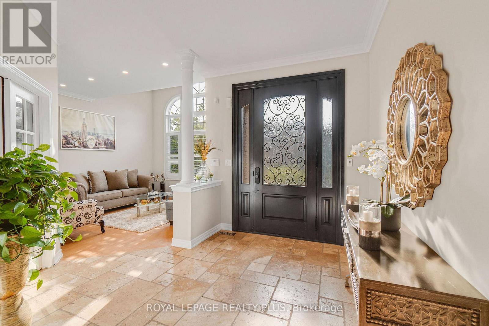 Oakville (ro River Oaks), ON L6H6W9,2376 VALLEY FOREST WAY