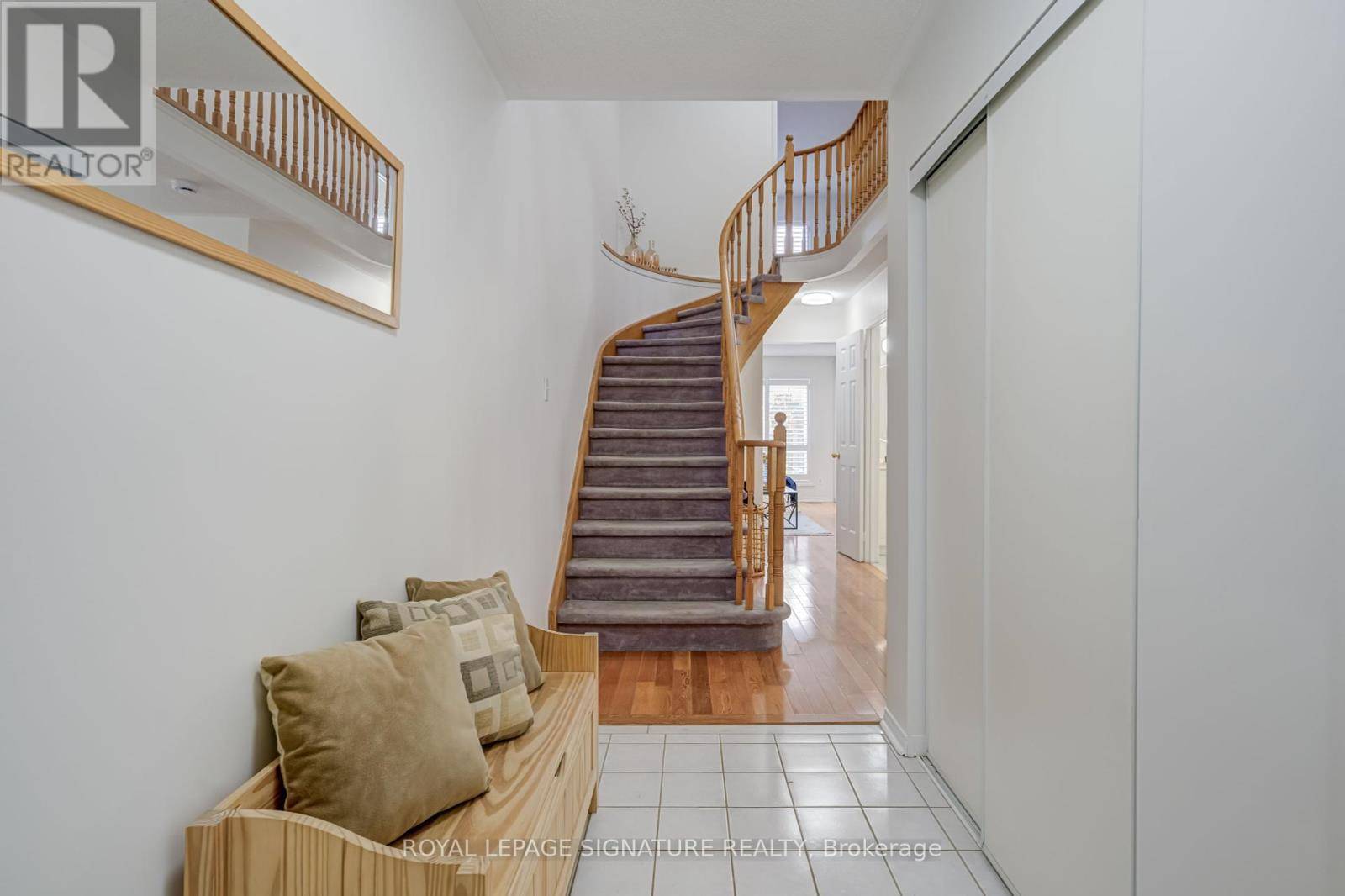 Brampton (brampton West), ON L6X4J9,61 CEDARWOOD CRESCENT