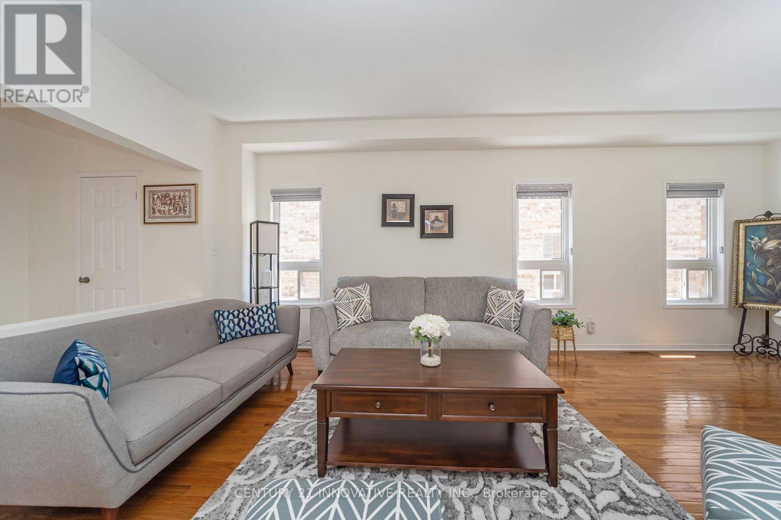 Mississauga (hurontario), ON L5R0B1,4876 POTOMAC COURT
