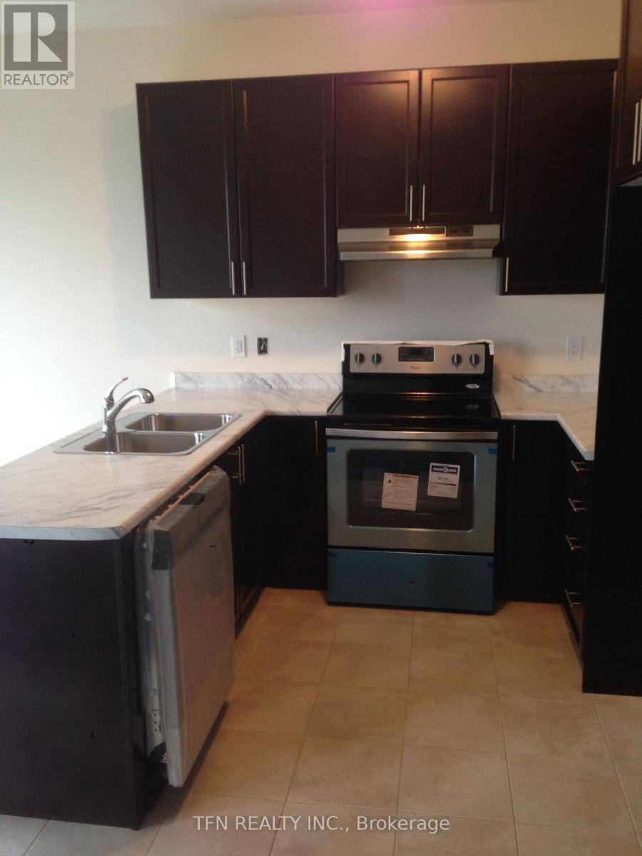Brampton (sandringham-wellington), ON L6R3V3,16 ZELDA ROAD