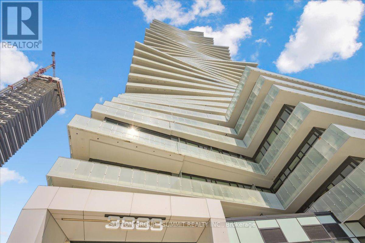Mississauga (city Centre), ON L5B0M4,3883 Quartz RD #5608