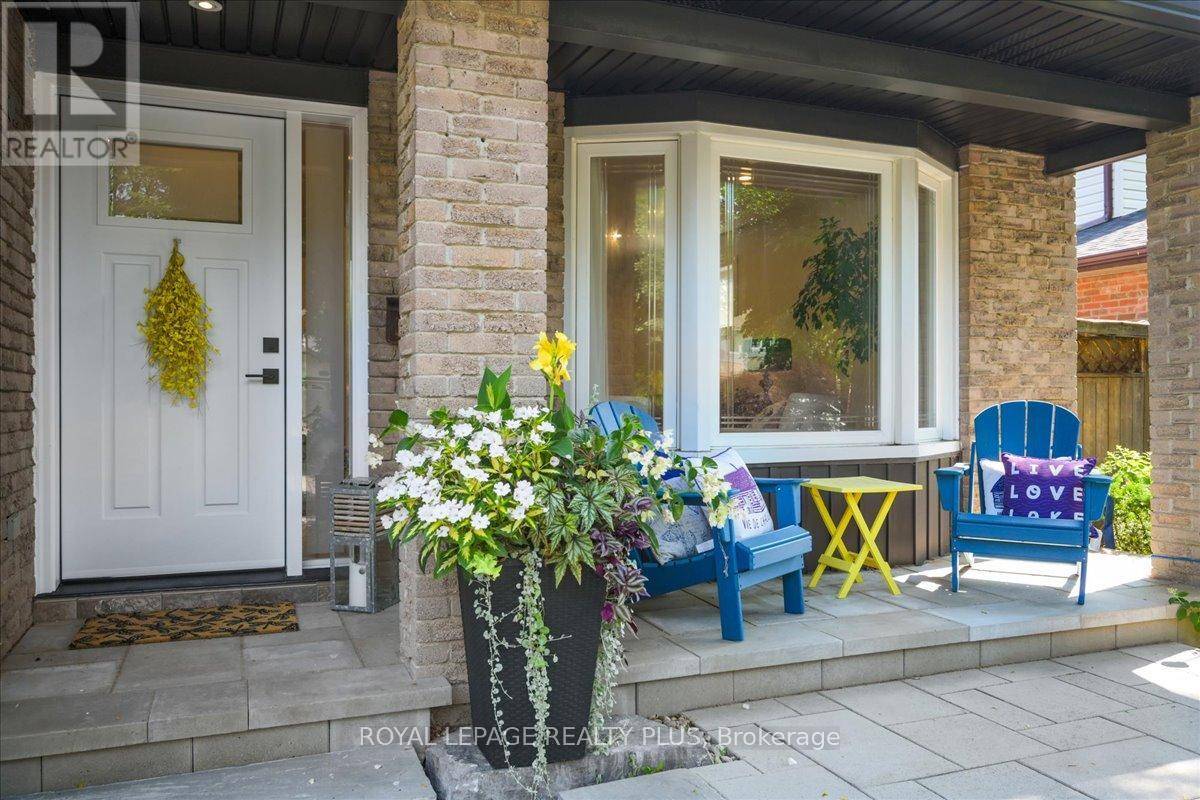 Mississauga (erin Mills), ON L5L1P9,3599 PITCH PINE CRESCENT