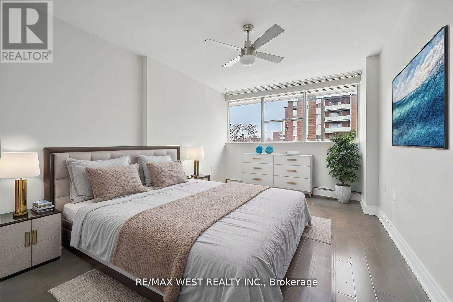 Mississauga (applewood), ON L4X2S2,1624 Bloor ST East #66