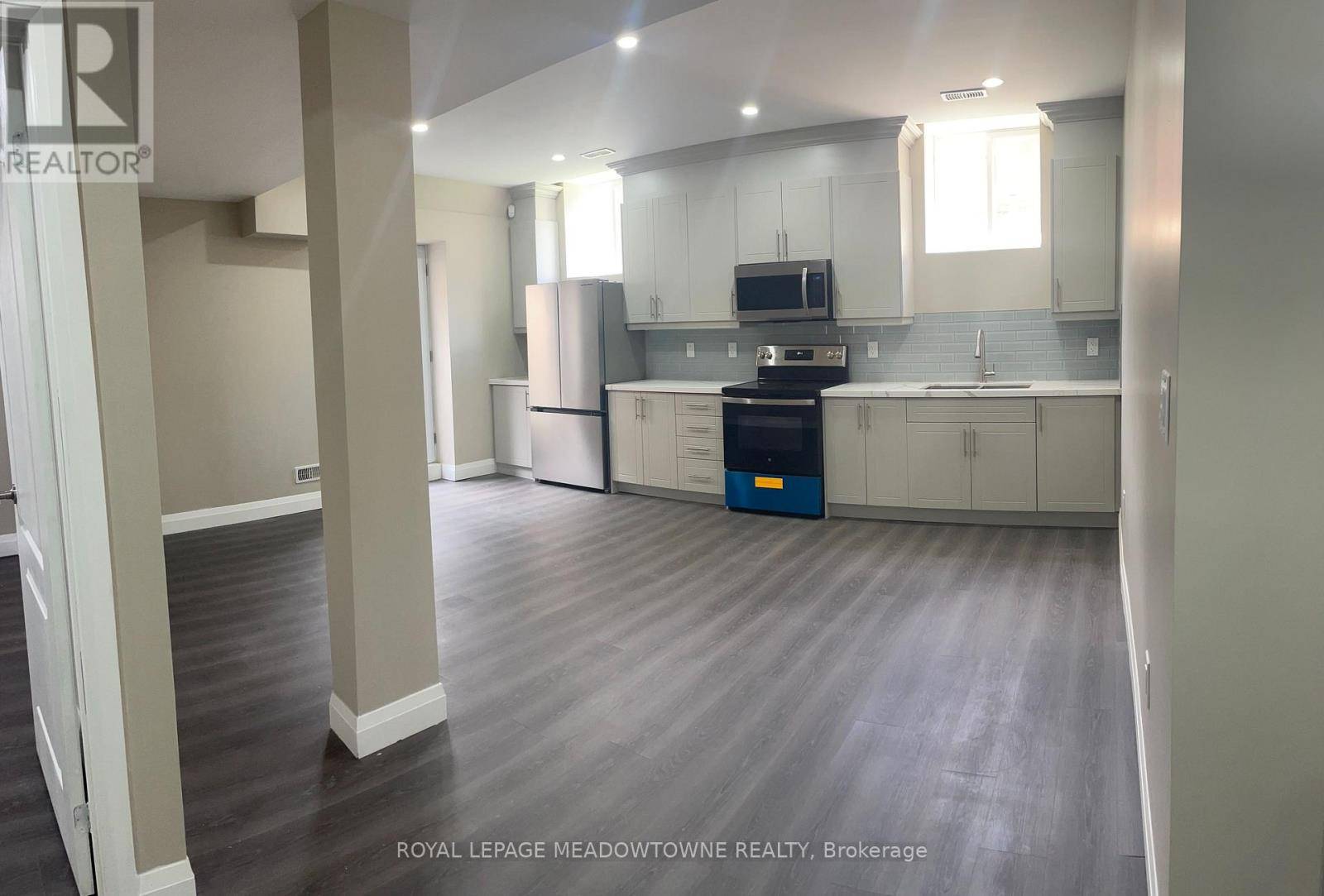 Brampton (brampton West), ON L7A4Z4,20 Elverton CRES #Lower