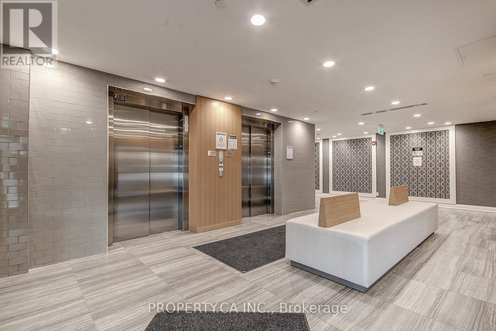 Oakville (go Glenorchy), ON L6H0X3,128 Grovewood Common CIR #127