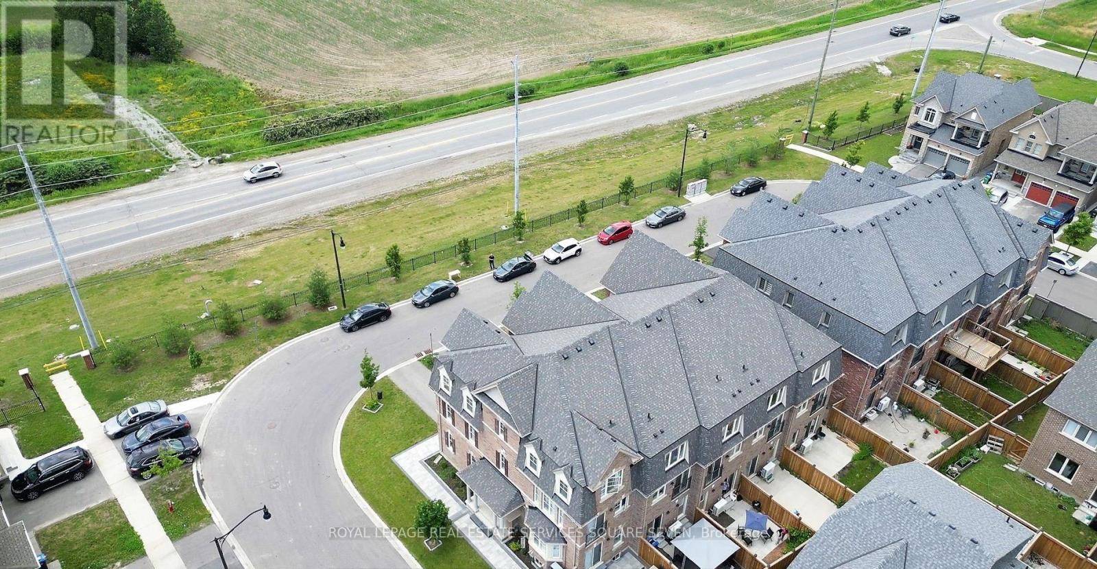 Brampton (northwest Brampton), ON L7A4M1,27 Pennycross CRES #3
