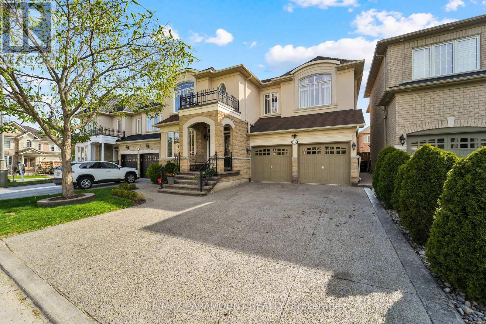 Brampton (bram East), ON L6P2T7,8 EAGLELANDING DRIVE