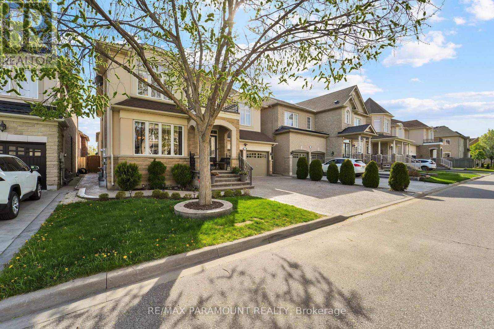 Brampton (bram East), ON L6P2T7,8 EAGLELANDING DRIVE