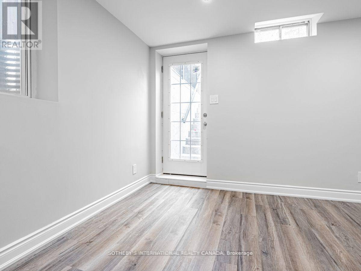 Mississauga (erin Mills), ON L5L4Z8,3412 MARMAC CRES #Basement