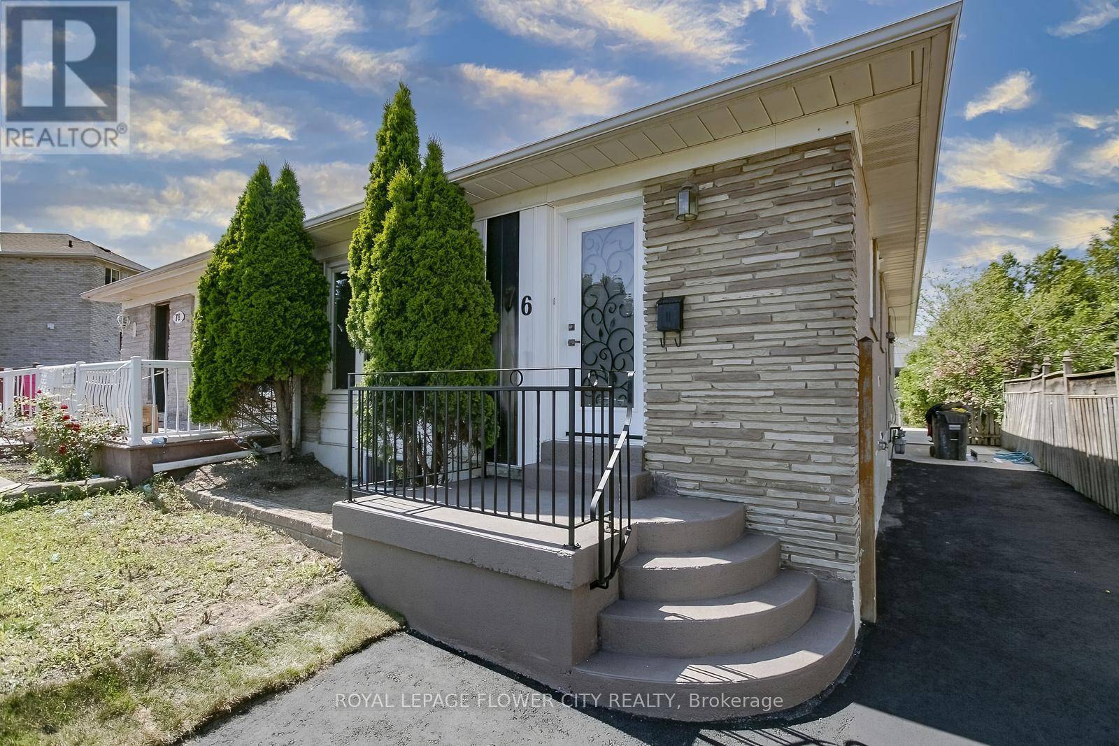 Brampton (northwood Park), ON L6X2L2,76 NORTHWOOD DRIVE