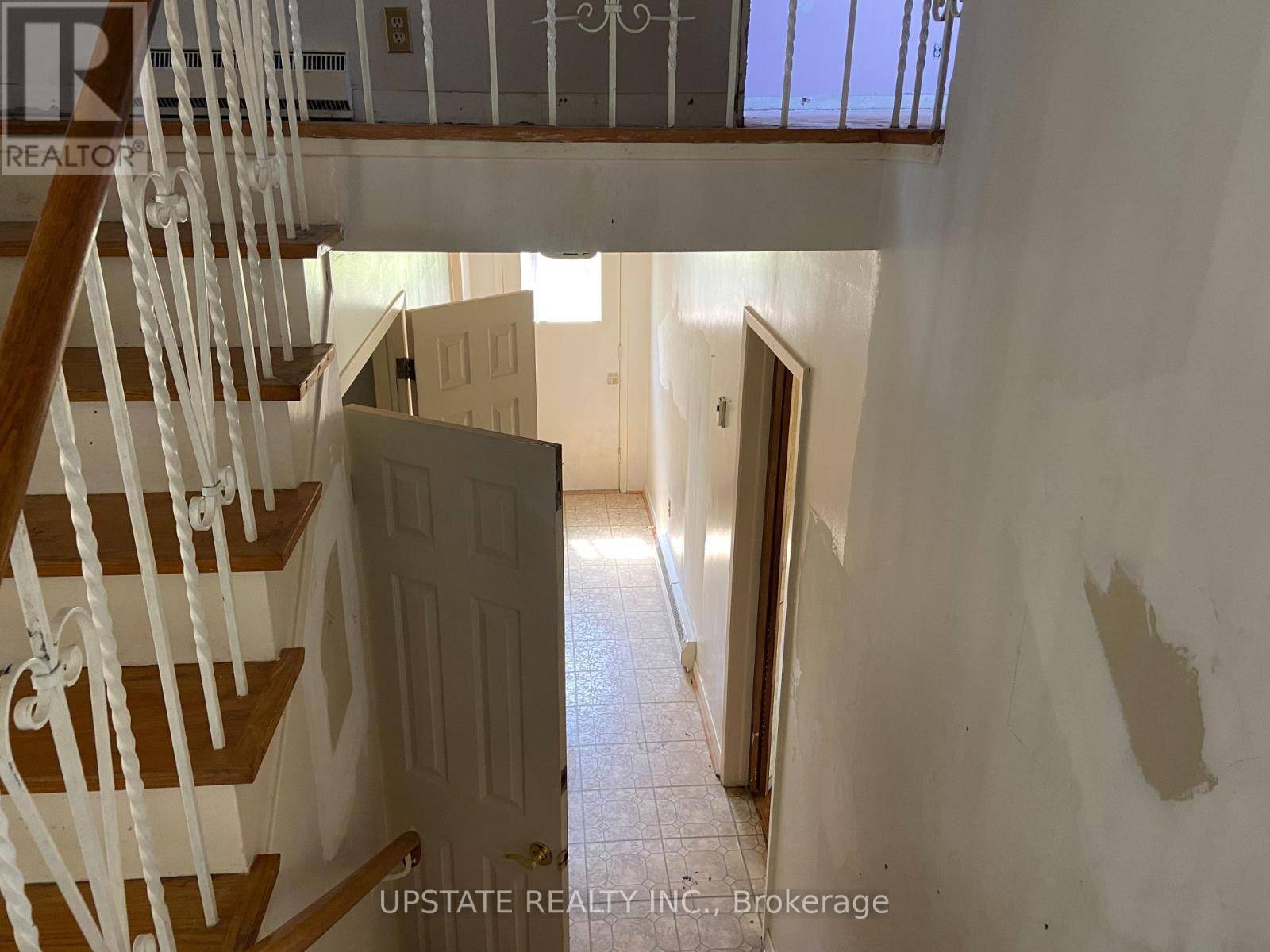 Mississauga (lakeview), ON L4Y1X5,2252 KILGORIE COURT