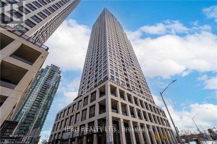 Mississauga (city Centre), ON L5B0N3,36 Elm Dr W DR #2210