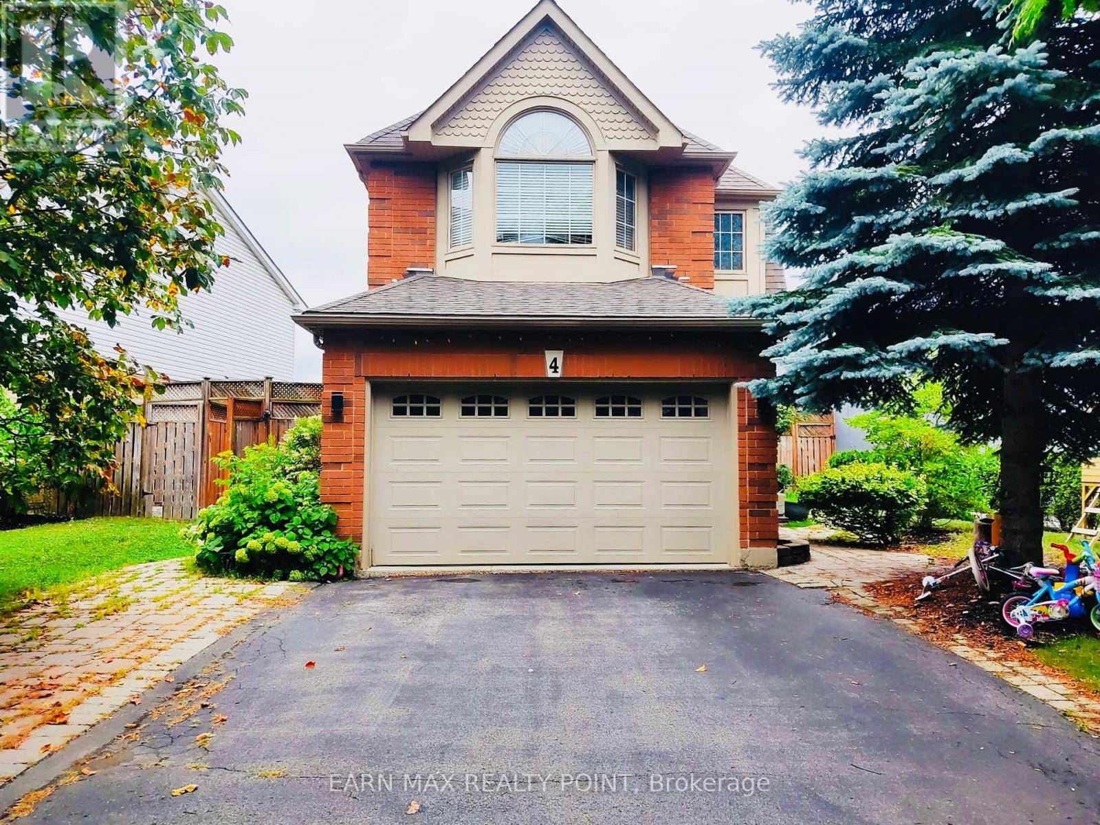 Halton Hills (georgetown), ON L7G5W6,4 STONE STREET