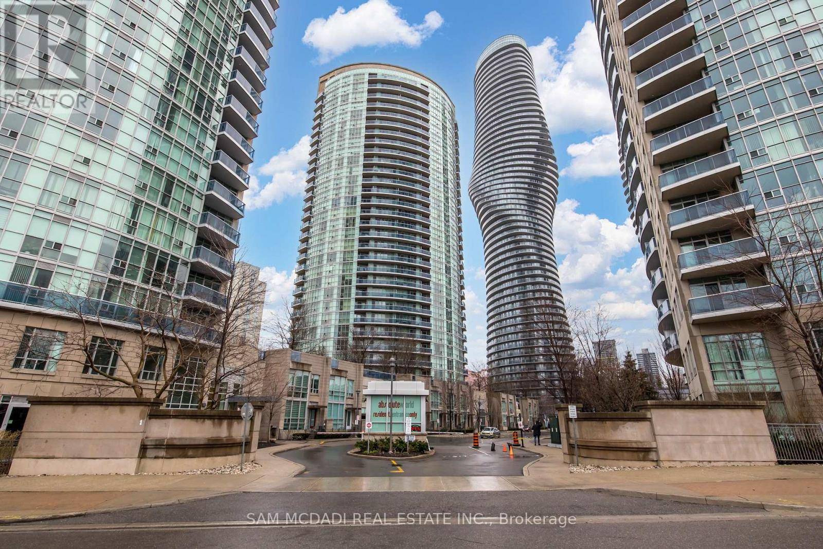 Mississauga (city Centre), ON L4Z0A1,90 Absolute AVE #Th119