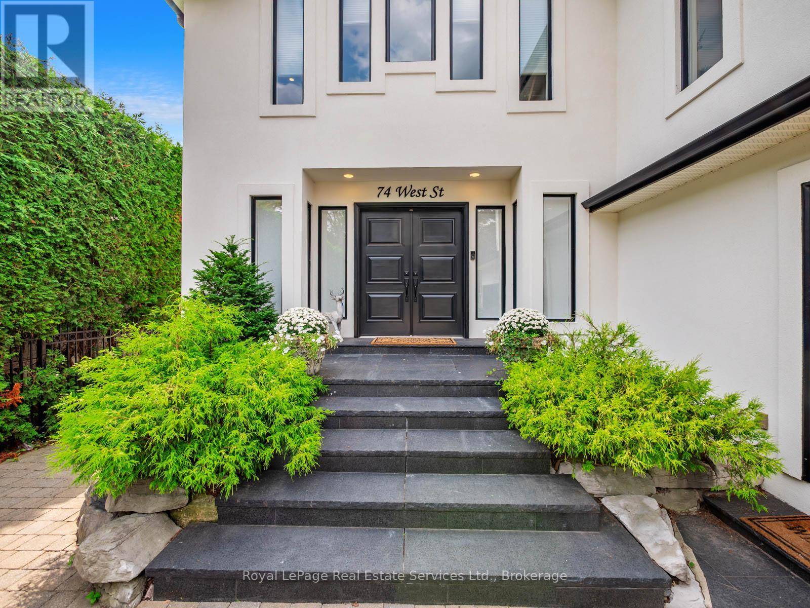 Oakville (br Bronte), ON L6L2Y7,74 WEST STREET