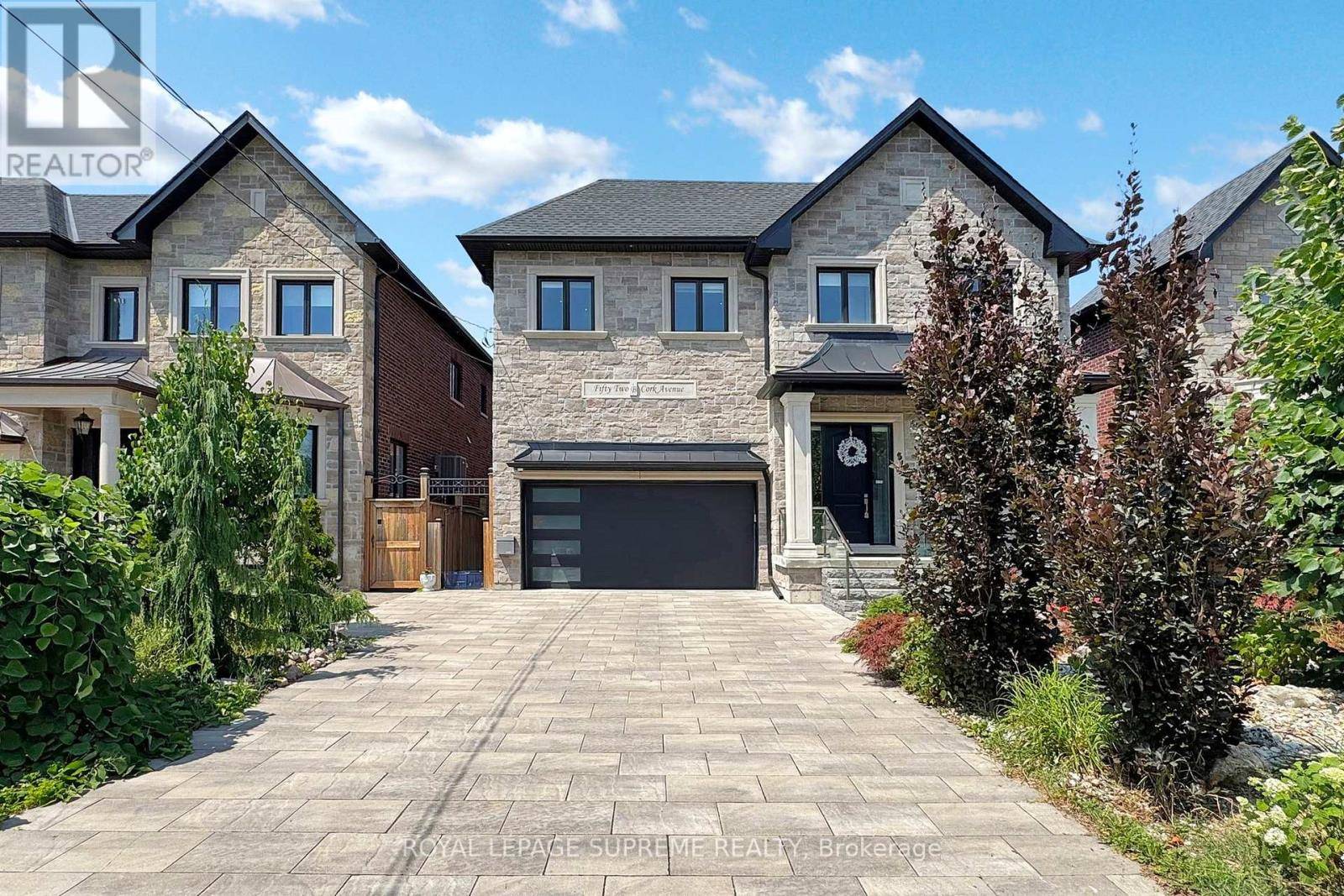 Toronto (yorkdale-glen Park), ON M6B2X8,52B CORK AVENUE