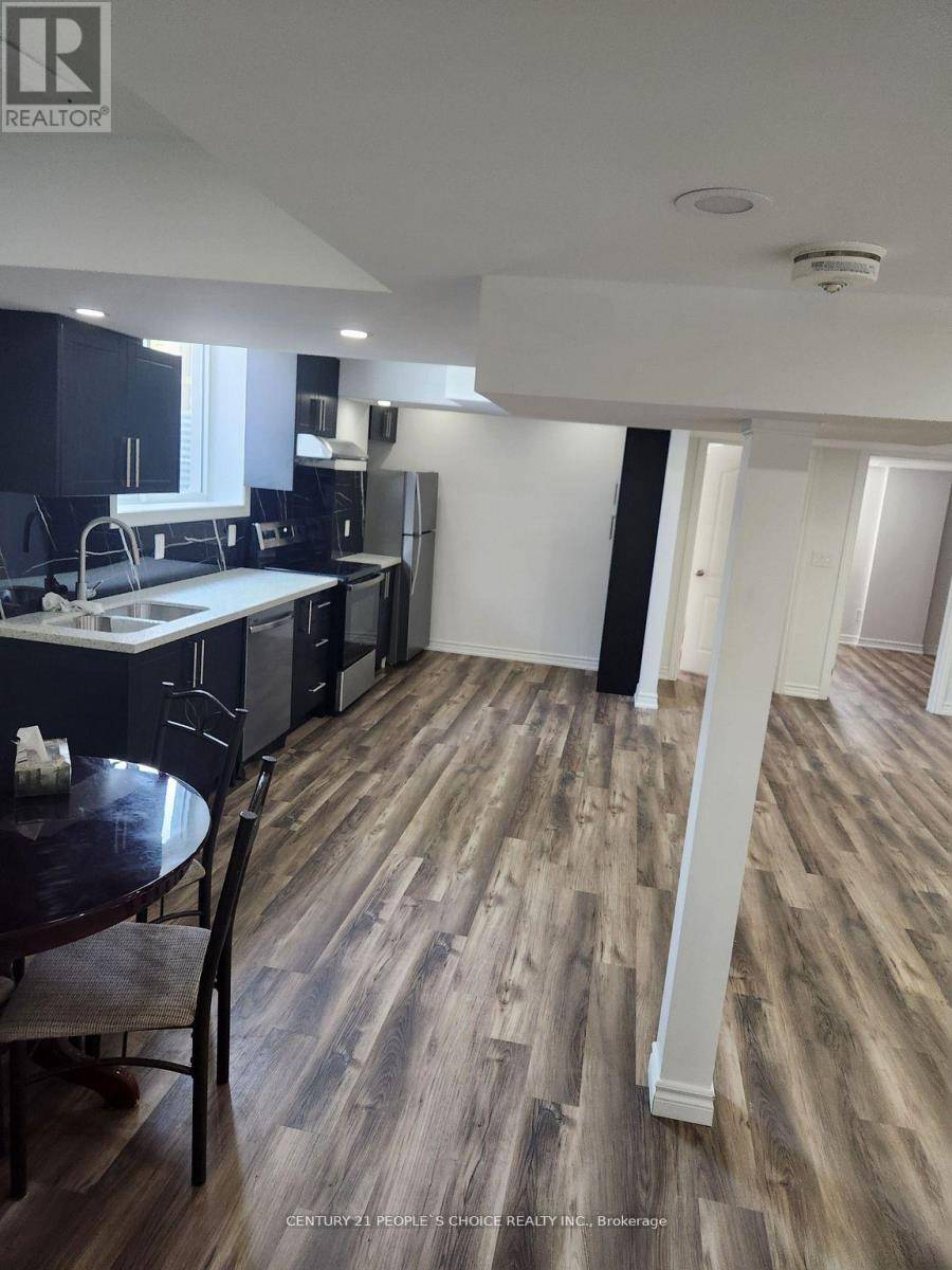 Brampton (northwest Brampton), ON L7A4A3,4 GOODSWAY TRAIL