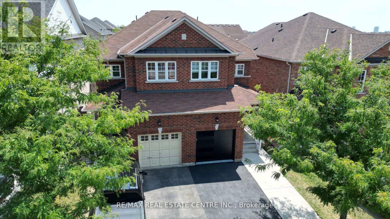 Brampton (madoc), ON L6V4N5,131 SEAHORSE AVENUE