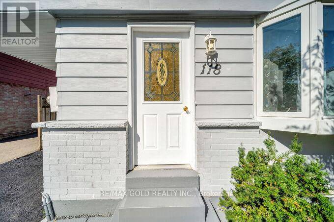 Brampton (madoc), ON L6V1Y7,118 ARCHDEKIN DRIVE