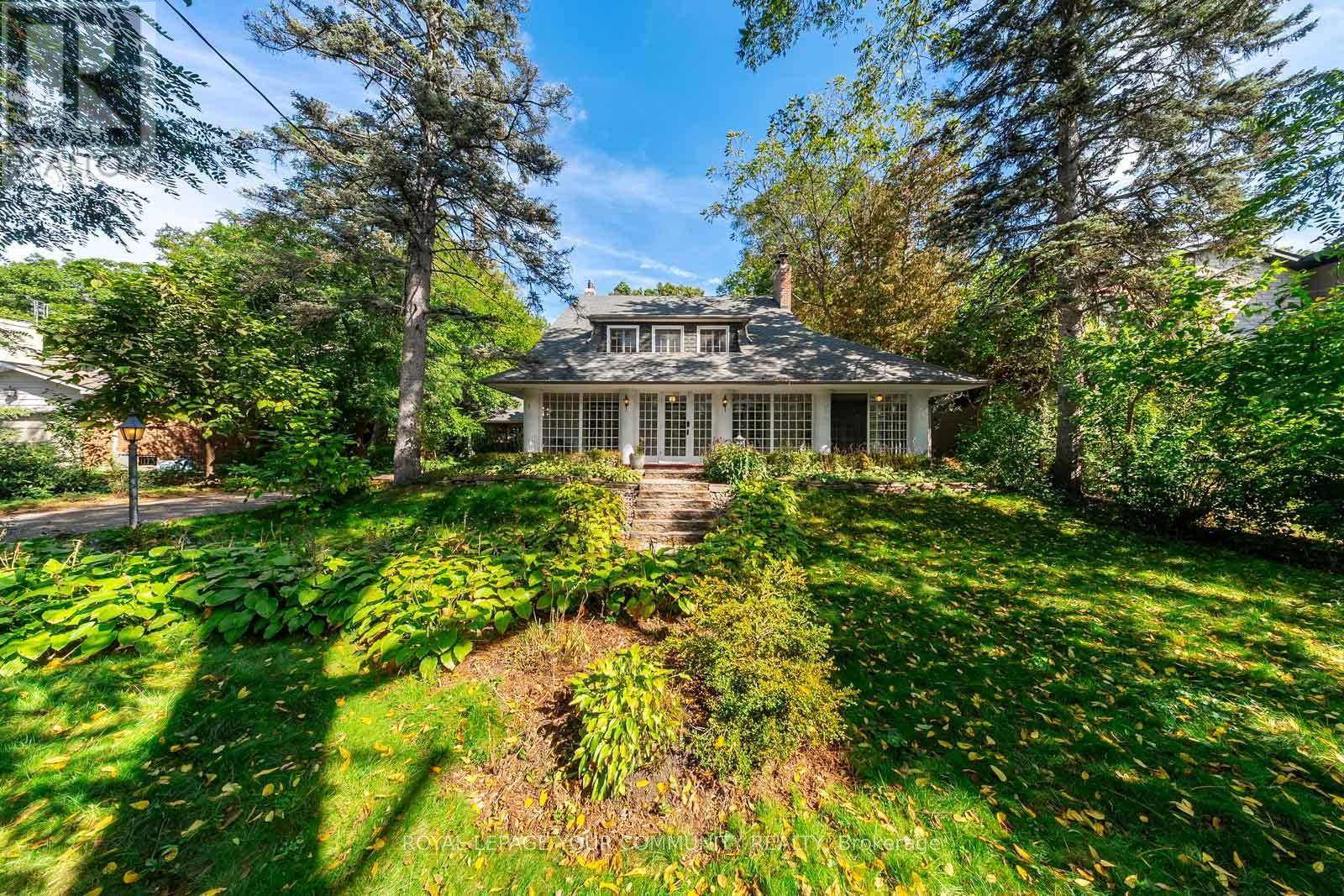 Mississauga (lorne Park), ON L5H3H2,1173 QUEEN VICTORIA AVENUE