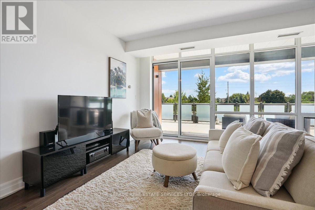 Oakville (go Glenorchy), ON L6M5K6,3028 Creekshore Common #105