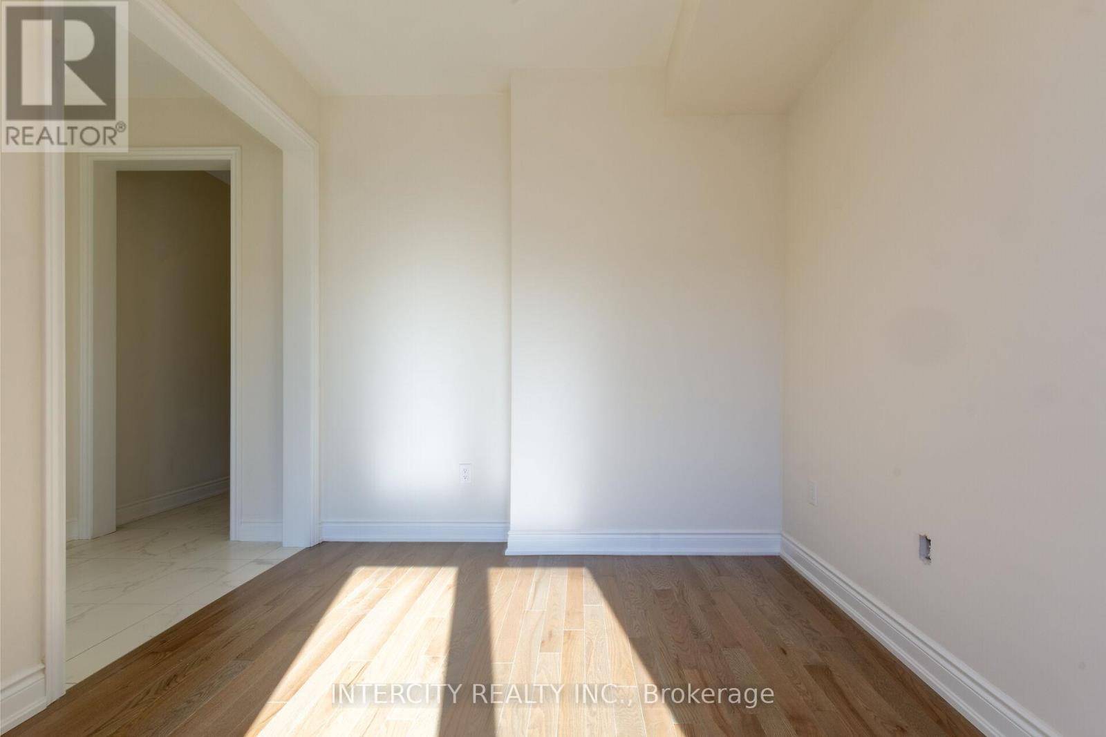 Oakville (go Glenorchy), ON L6H0Z8,3273 SIXTH LINE