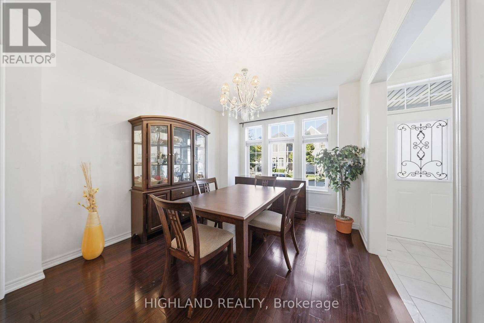 Oakville (go Glenorchy), ON L6M0N4,426 HIDDEN TRAIL